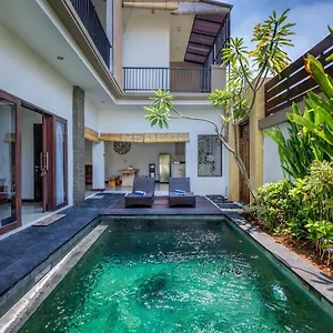 https://villa-raka.hotelsseminyak.net