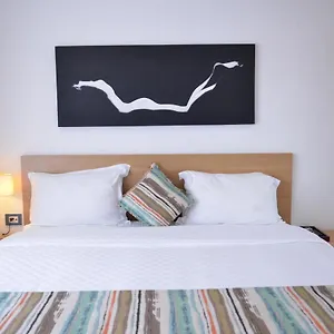https://jayakarta-residence.hotelsseminyak.net