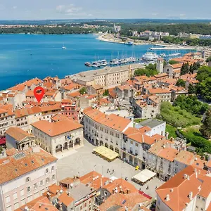 https://stunning-apartment-in-pula-with-wifi-and-2-bedrooms-6.in-istria.net